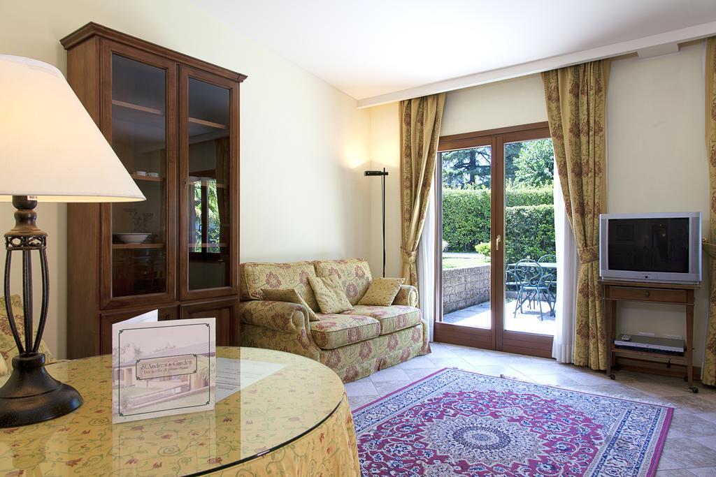 St. Andrew'S Garden Daire Roma Dış mekan fotoğraf