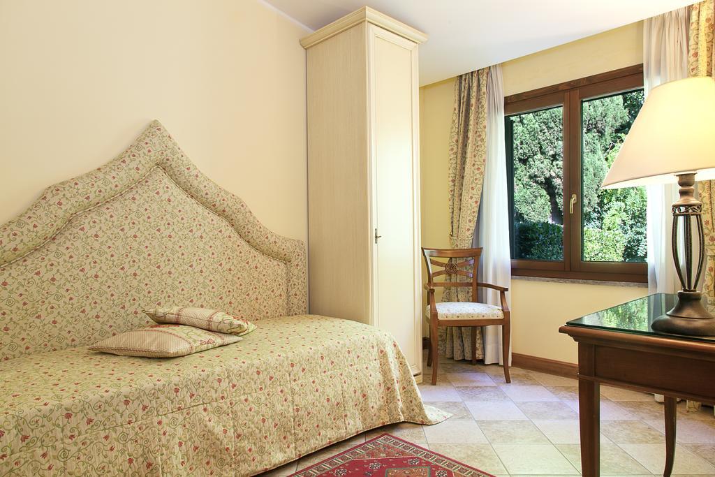 St. Andrew'S Garden Daire Roma Dış mekan fotoğraf